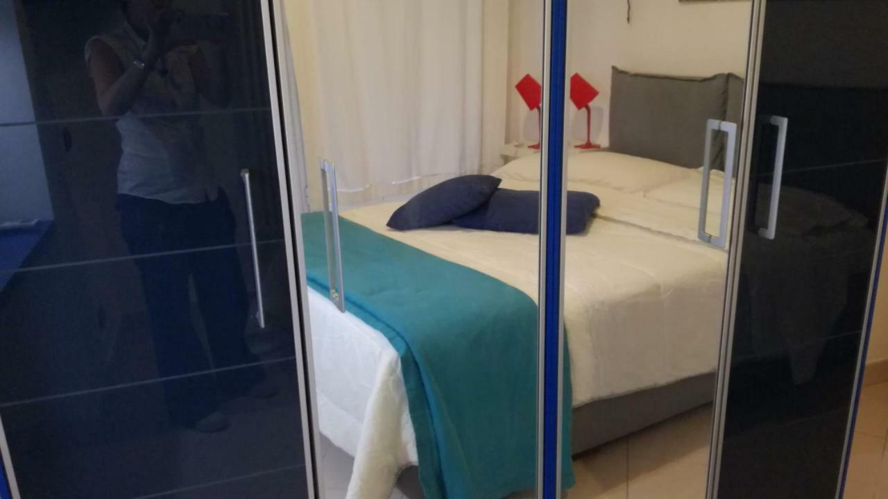 Major Sisters, Holiday Home In The Heart Of Рим Екстериор снимка